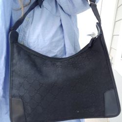 Authentic Gucci GG Monogram Supreme Shoulder Bag