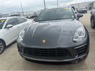 Porsche  2018 just 20,000 mileage $28,900 finance with 3,000 down