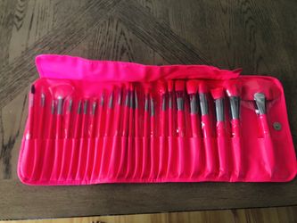 Beauty Creations Makeup Brushes