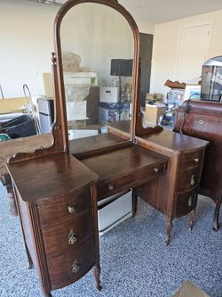 Beautiful Antique Dresser