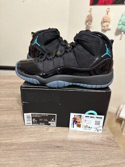 Size 6Y / 7.5 womens - Air Jordan 11 Retro 2025 Gamma Blue black (TRIED ON)