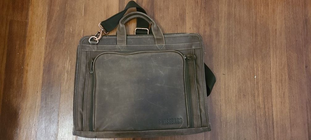 Beautiful Leather Laptop Messenger Bag