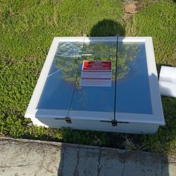 24" MEDICINE CABINET