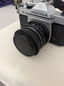 Pentax K1000 Manual Focus SLR Film Camera with Pentax 50mm Lens