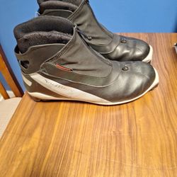 Salomon  Sns Alpine Boots  Mens Size 13 Euro 49