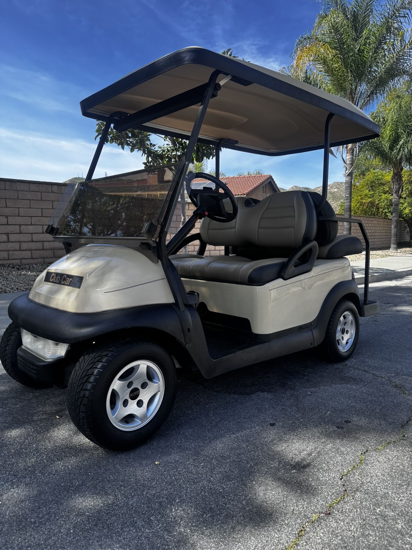 GOLF CART CLUB CAR PRECEDENT- FREE DELIVERY