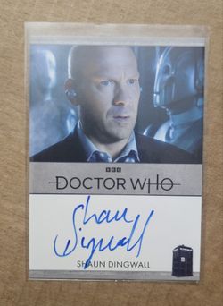 Dr. Who Saun Dingwall Autograph Card