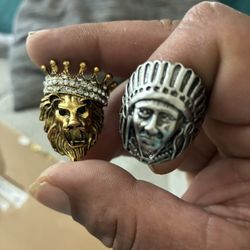 Native American Indian Chief Ring , vintage-style lion head lapel pin