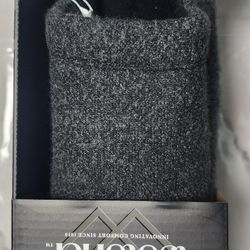 Men's Slippers Size 13-14 New