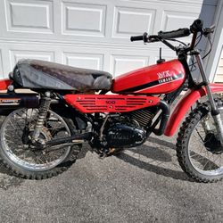 1982 Yamaha MX100
