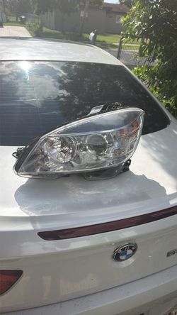 Mercedes Benz headlight 2008-2012 c300