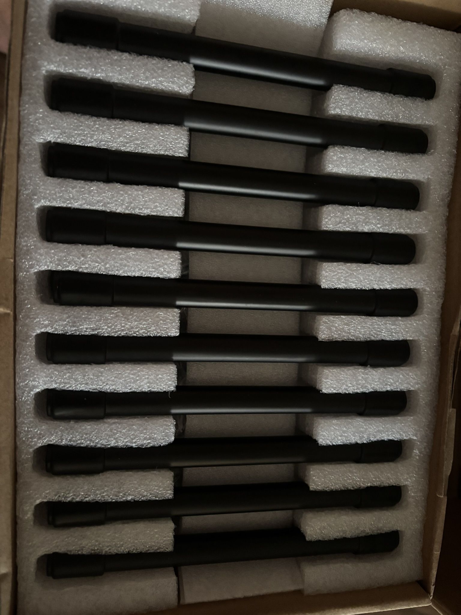 Brand New 20 Pack 6 Inch Matte Black Kitchen Cabinet Handles