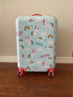 Rainbow & Unicorns Hard side Spinner Luggage