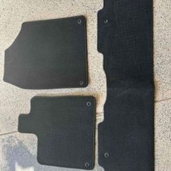 Honda pilot 2016 + Floor Mats, Dash Cover, Trunk Liner