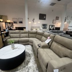 💥6pc PWR Reclining Sectional💥