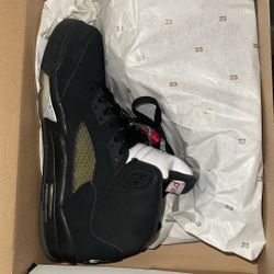 Jordan Retro 5 Size 7y $80
