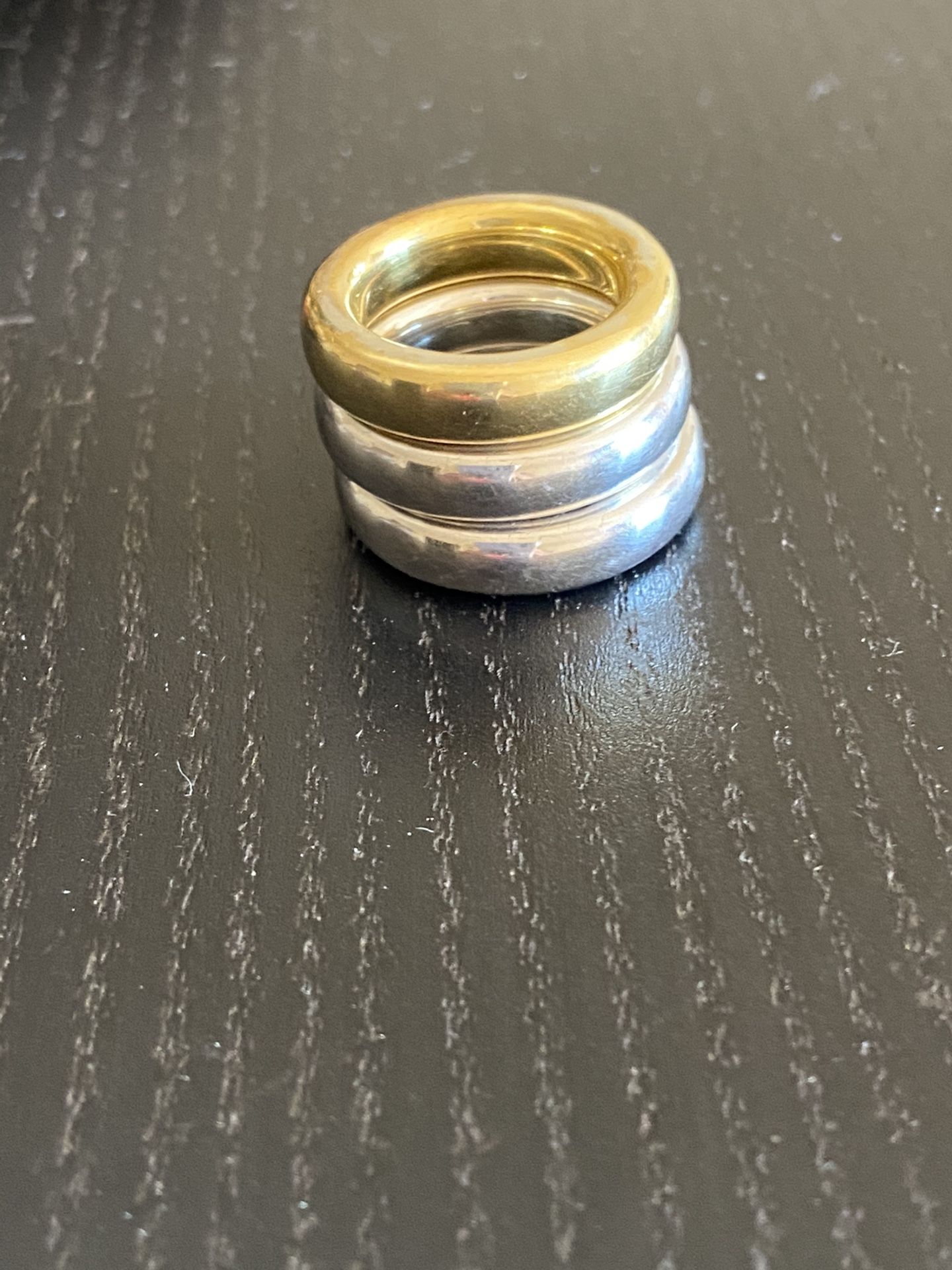 Rings: Sterling silver rhodium plated size 6,25
