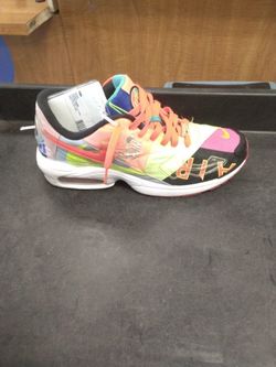 Nike