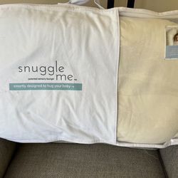 Snuggle Me Baby Lounger