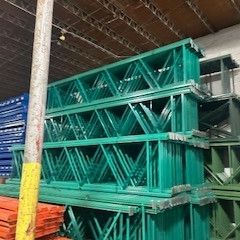 Tear Drop Pallet Rack and Warehouse Equipment