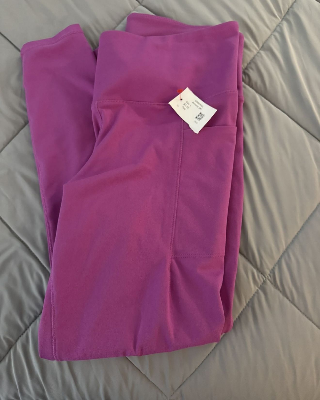 Womens Athletic Leggings Size Lrg