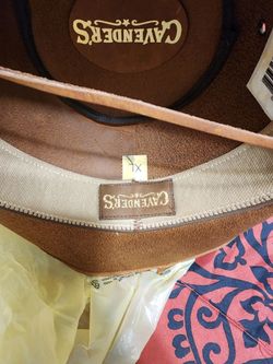 Cavender cow hat for woman