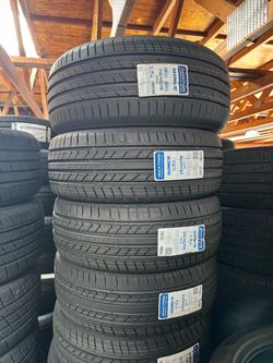 215/45R18 Maxtrek 4 Llantas nuevas Instaladas y balanceadas
