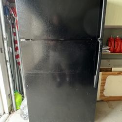 Whirlpool Refrigerator 