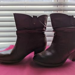 Brown Boots Size 9