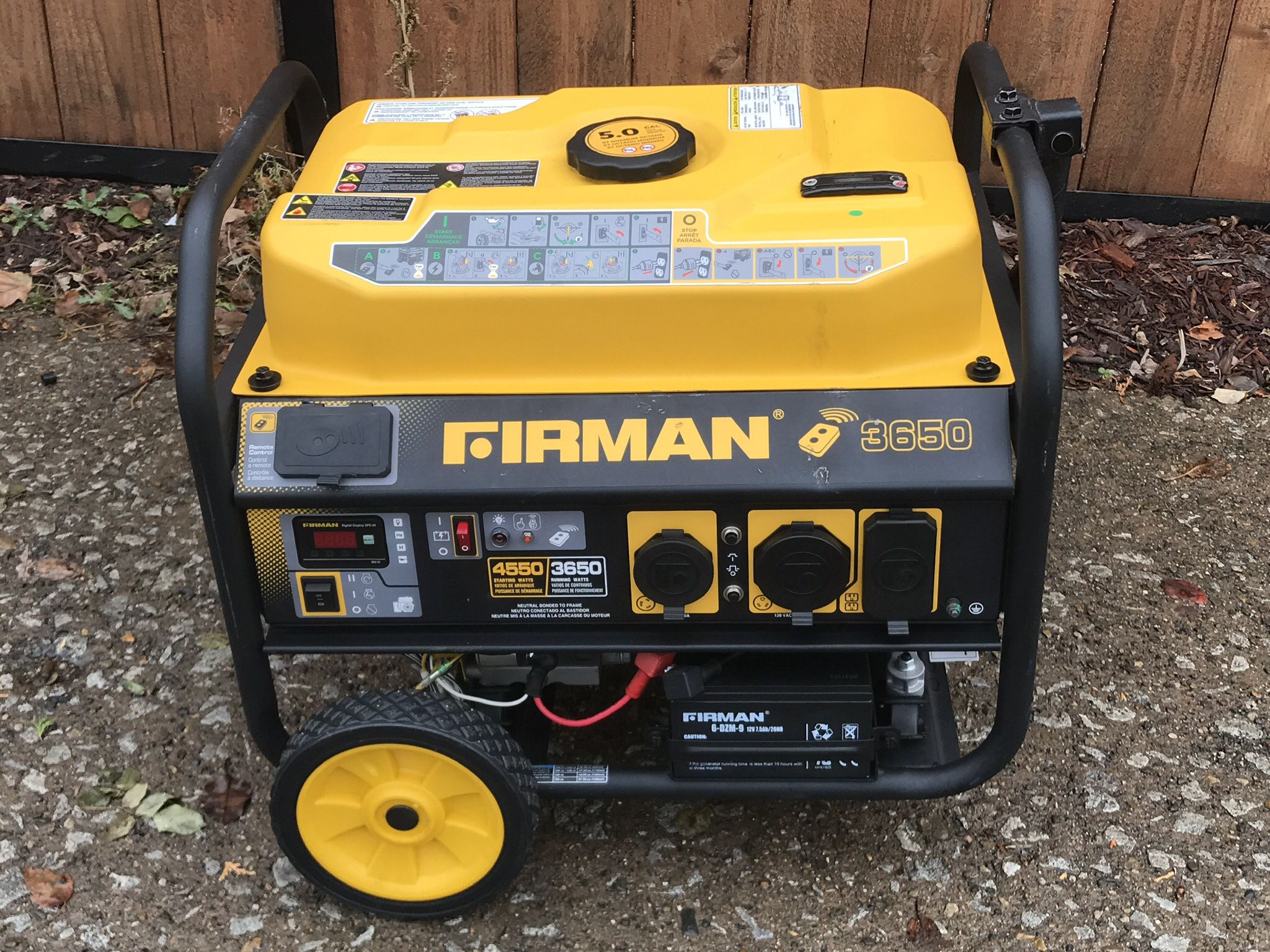Firman 4500 Watts  Generator Excellent Condition With Remote Electric Starter 