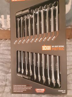 10-Piece Metric Ratcheting Wrench Set