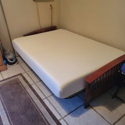 Full Size Memory Foam Mattress 