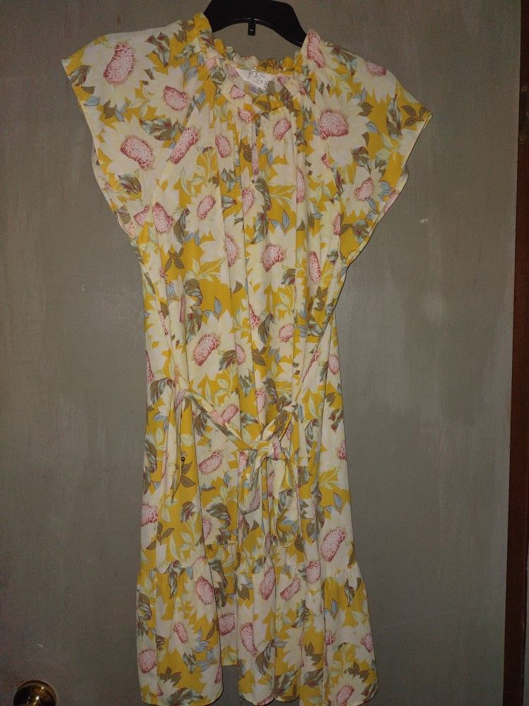 Dress White Sunflower Size M