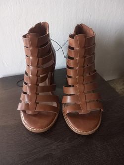 Torrid Womens Side Zipped Caged Heel Shoes Size 9 New With Tags