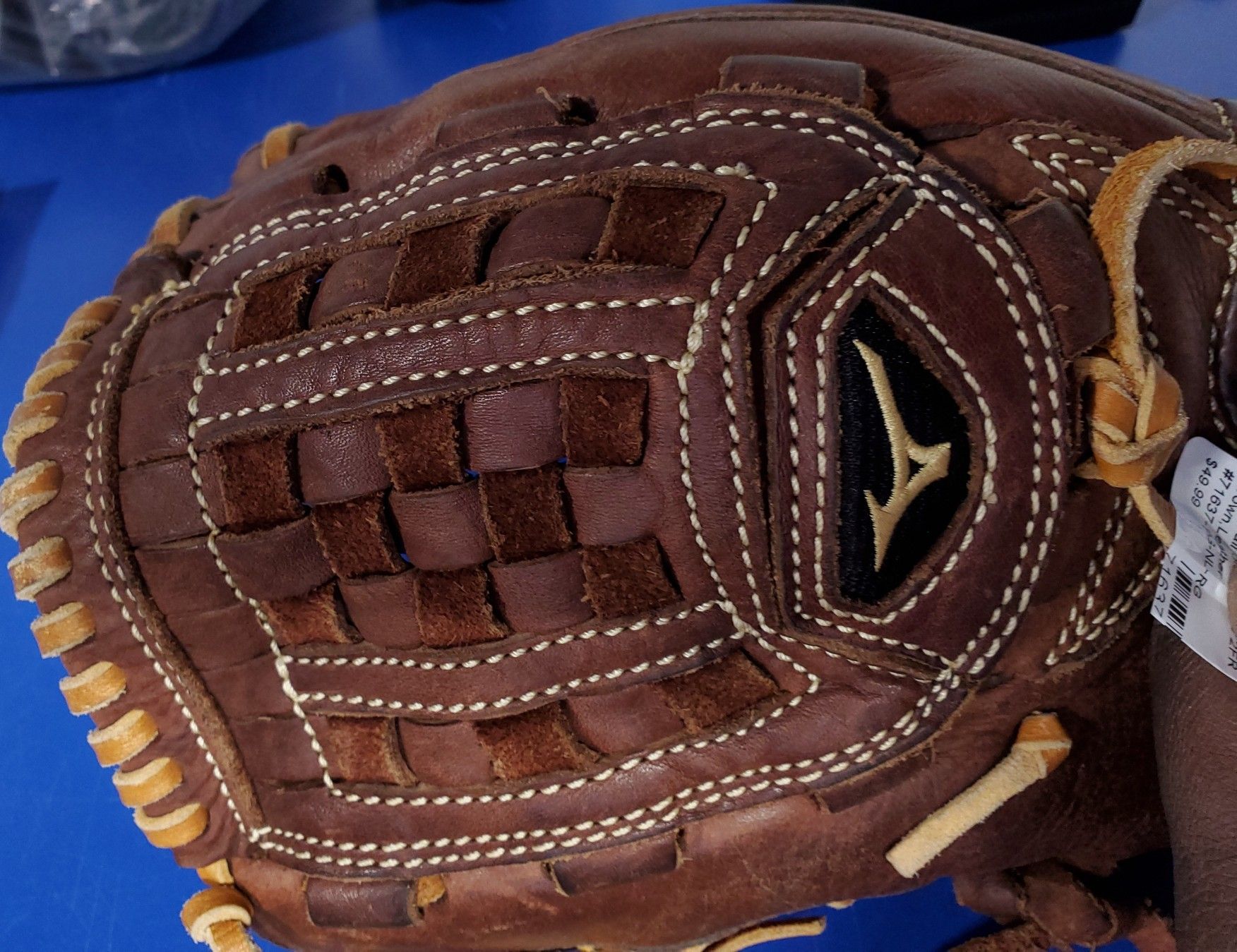 Mizuno GMVP Leather baseball glove