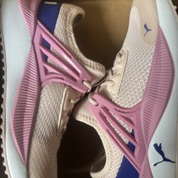 Girls Puma Size 1C slip-on soft foam pacer future AC PS shoes size 1C BRAND NEW