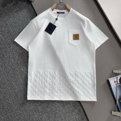 LV Men’s Shirt 
