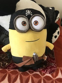 Giant cute minion doll