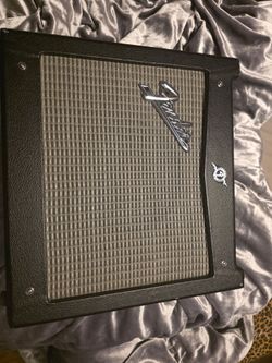 Fender Guitar Amplifier