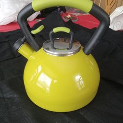 New Kitchen Aid Tea Pot