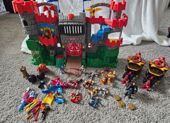 Vintage Fisher-Price Imaginext Great Adventures Castle Playset Lot (2005)