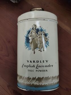 Vintage powder can