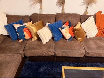Couch 🛋️