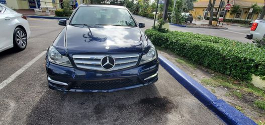 Mercedes-Benz C-Class Sedan