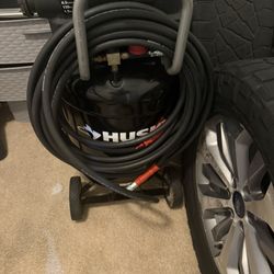 Husky 20 Gallon Compressor