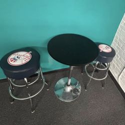 Bar Table And Chairs. 