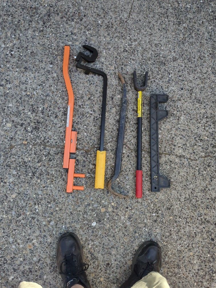 Board Straightening Tools 