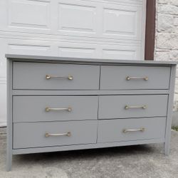 Beautiful Midcentury Dresser 54x18x31 