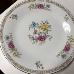 Liling Ling Rose Plates
