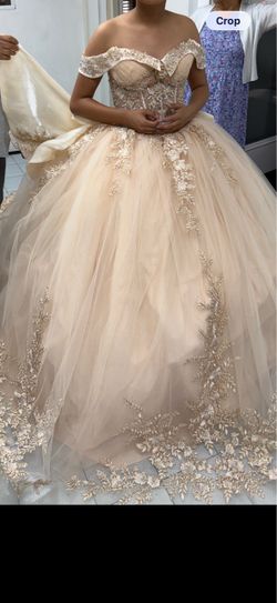 Boutique Quinceanera Champagne size small / Medium Dress